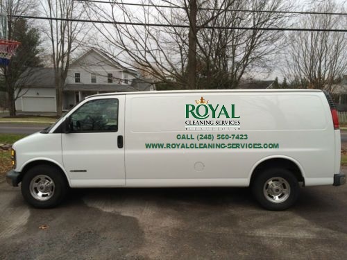 http://royalcleaning-services.com/royal%20cleaning%20van.jpg